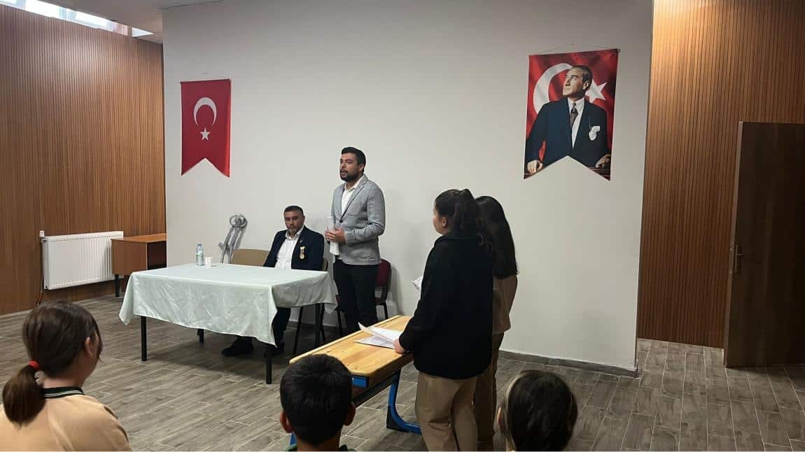 15 Temmuz Demokrasi ve Milli Birlik Günü Okulumuzda Kutlandı